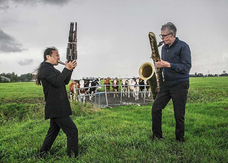 Wu Wei and Klaas Hekman by Joke Schot